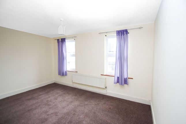 Chester Road, WD18 0LJ, Watford photo 4