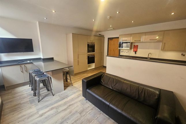 Room 2, Flat 4, 4 Stanford Street, Nottingham photo 5