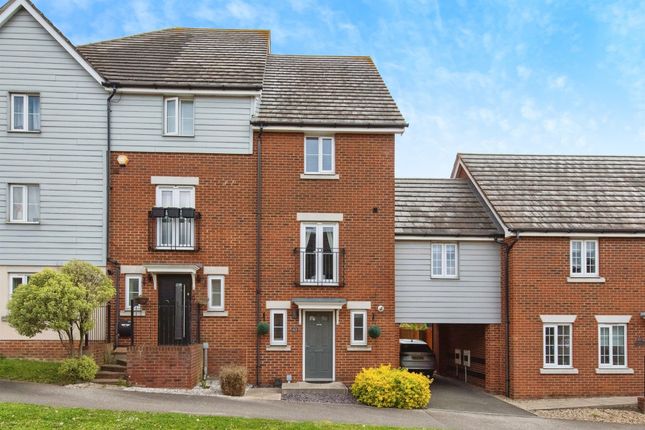 Thumbnail Town house for sale in Phoenix Way, Stowmarket