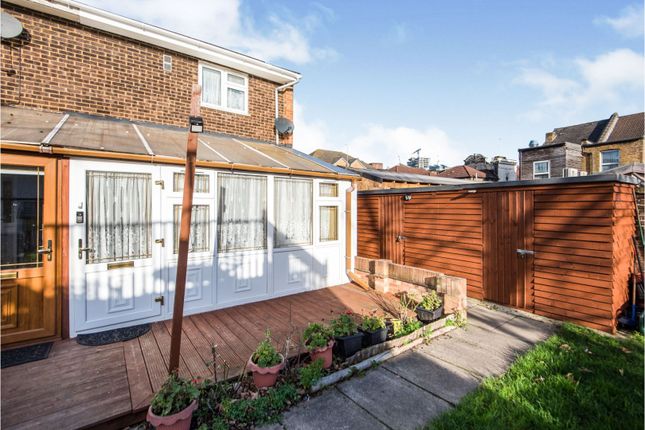 1 bed end terrace house for sale in Vine Place, Hounslow TW3