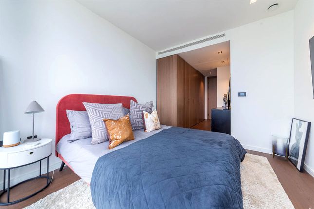 Flat for sale in 1 Park Drive, London