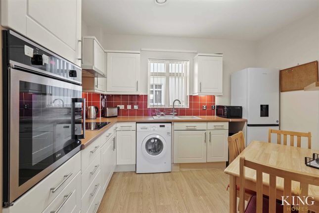 225 Briar Croft, Alcester Road, Stratford-Upon-Avon photo 4