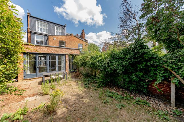 2, Parkwood Road, London photo 4