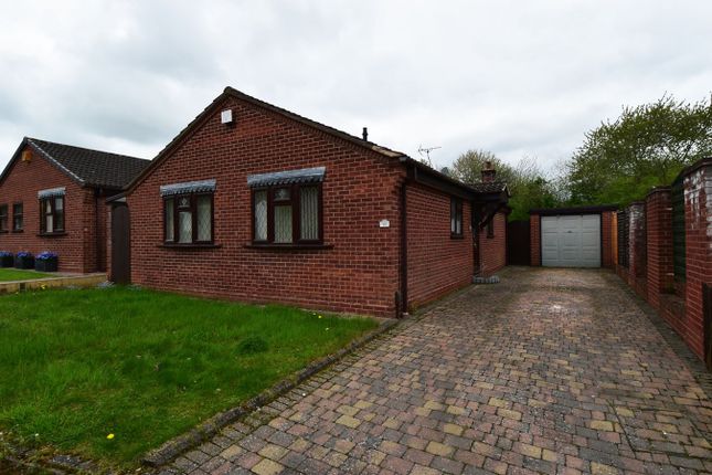 3 bed bungalow to rent in Newton Close, Redditch
