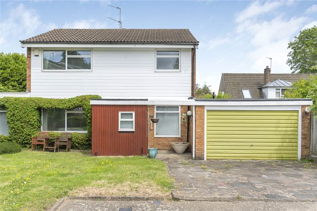 Thumbnail Detached house for sale in Knowlton Green, Bromley
