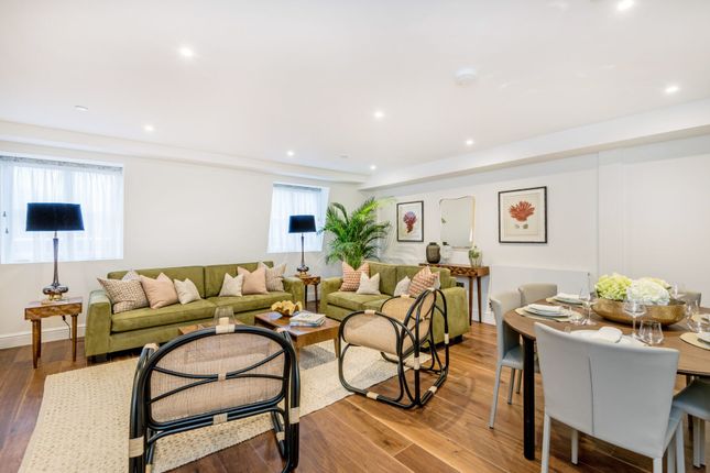 Thumbnail Duplex to rent in Hyde Park Gate, London