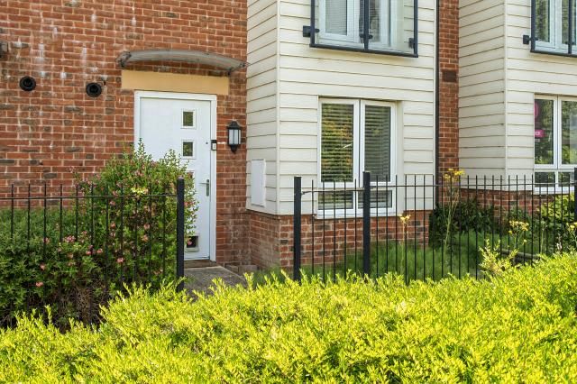 29, Blackthorn Road, Didcot photo 4