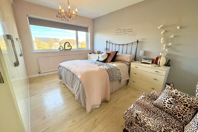 64, Laneside Drive, Hinckley photo 5