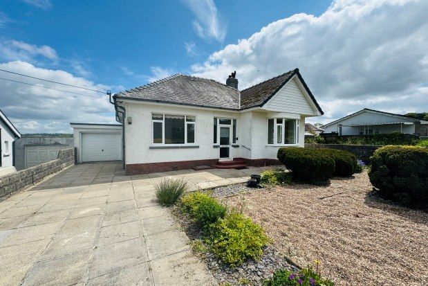 Thumbnail Bungalow to rent in Kiln Park Road, Narberth