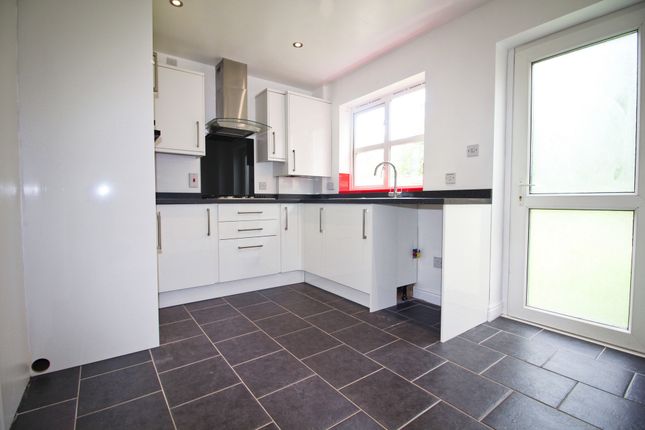 42, Bryony Road, Leicester photo 4
