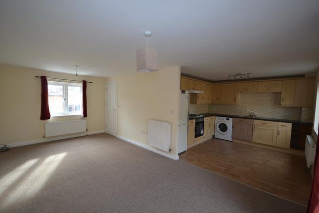 68, Harlow Crescent, Milton Keynes photo 2