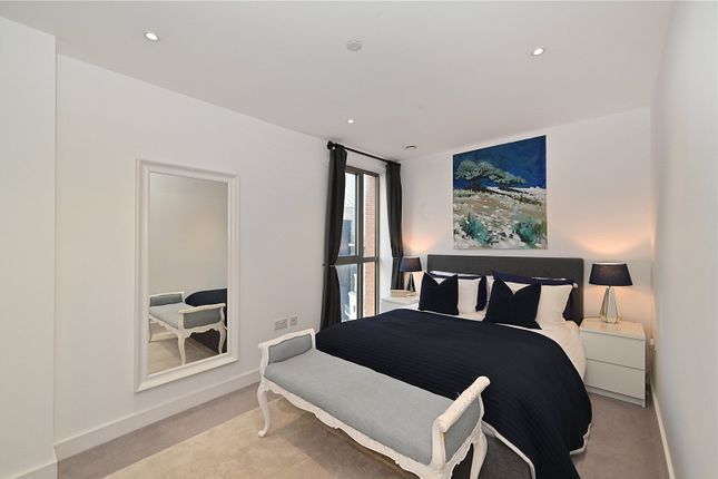 1701, Heritage Tower, Canary Wharf photo 4