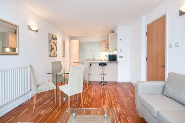 514 City Pavilion, 33, Britton Street, London` photo 5