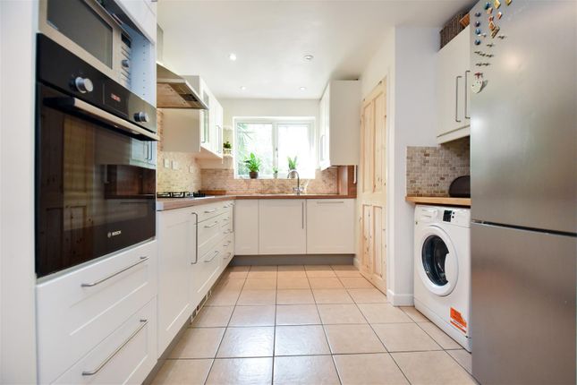 23, Ashley Close, Cullompton photo 4