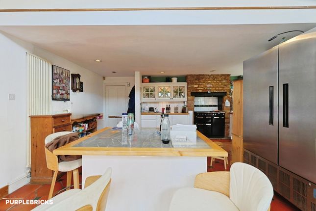 17, Hardwicke Road, London photo 4