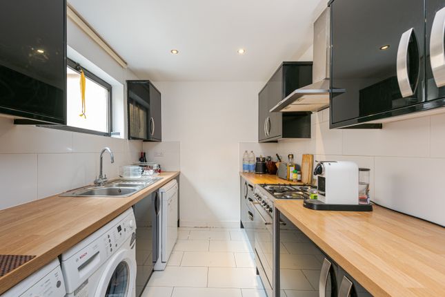 1 Scardale Place, William Cobbett House, Kensington photo 3