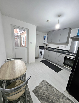 2A Houghton Street, Sunderland photo 2