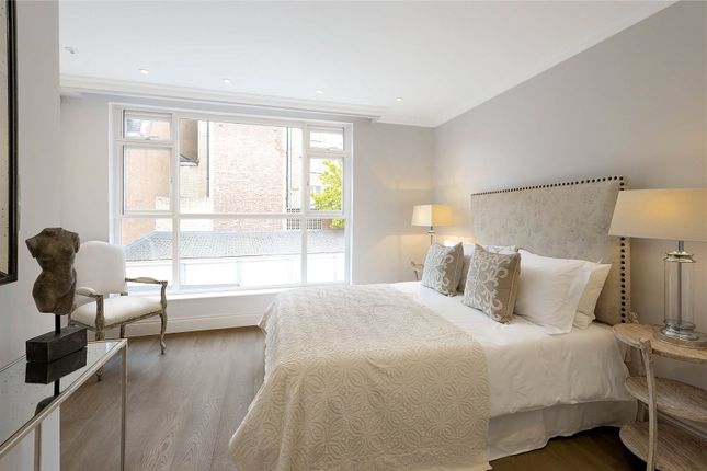 End terrace house for sale in Marlborough Street, Chelsea, London