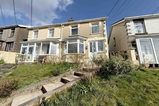9 Highland Terrace, Pontarddulais, Swansea photo 3