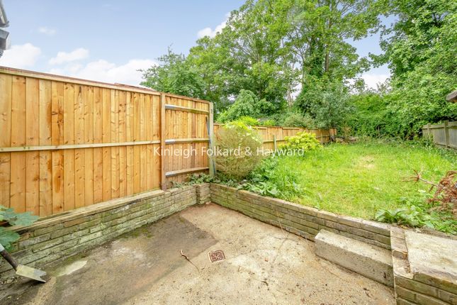 Basement Flat, 10, Foxberry Road, London photo 3