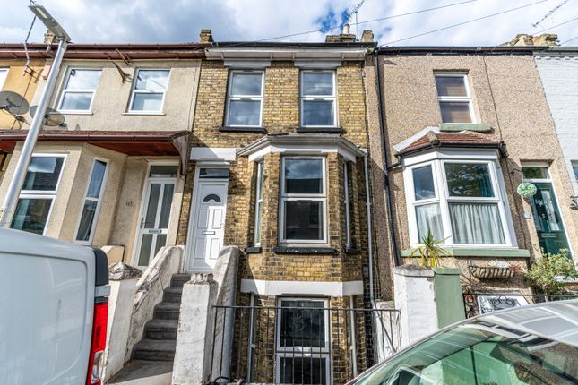 Terraced house for sale in Rochester Avenue, Rochester