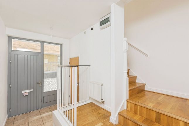 145, Esparto Way, South Darenth photo 2