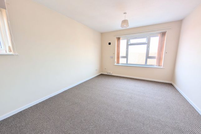 24, Ford Street, Kettering photo 5