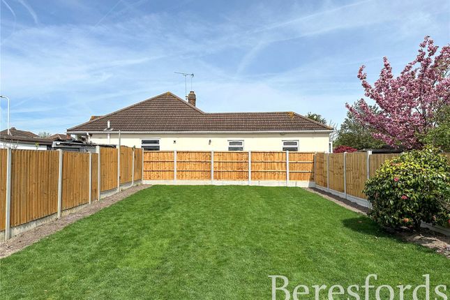 Bungalow for sale in Central Drive, Hornchurch