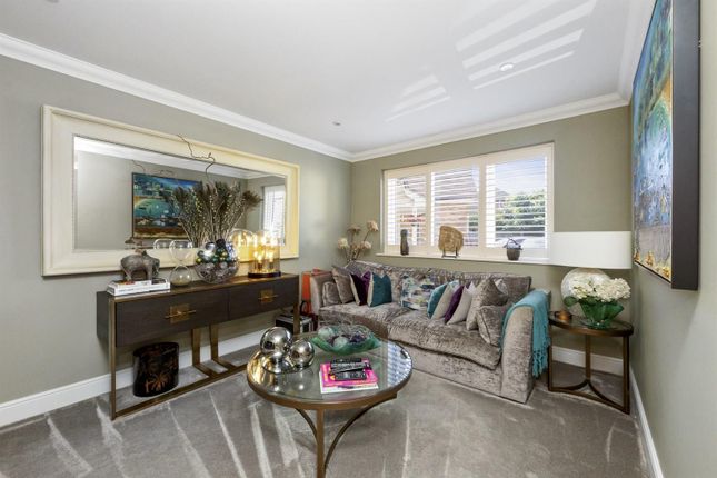 Crescent Rise, Thakeham photo 4