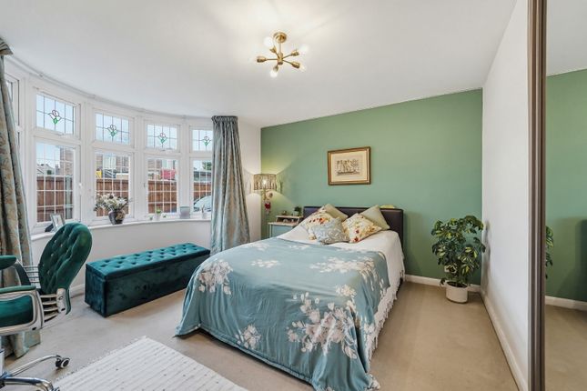Flat 1, 165, Grand Drive, Raynes Park photo 4