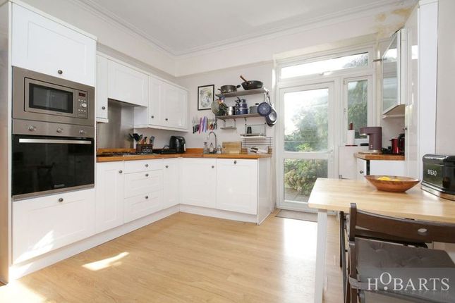 Thumbnail Maisonette for sale in Elm Road, Wood Green