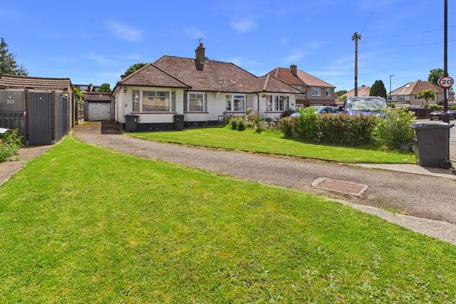 2-bed house on 8, Harewood Gardens, Sanderstead, £495,000