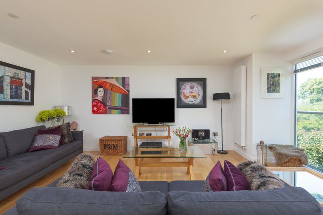 Flat 3, 48, Polwarth Terrace, Edinburgh photo 4