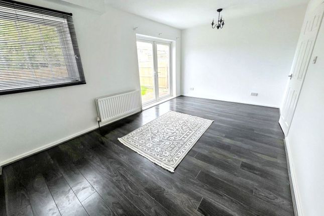 56, Chipchase Court, Whitley Bay photo 5