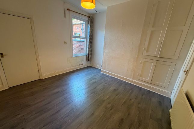 8 Irving Road, Coventry photo 2