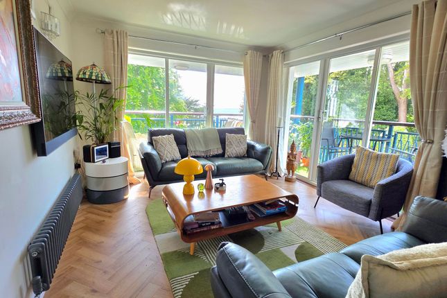 15 The Atrium Higher Warberry Road, Torquay photo 3