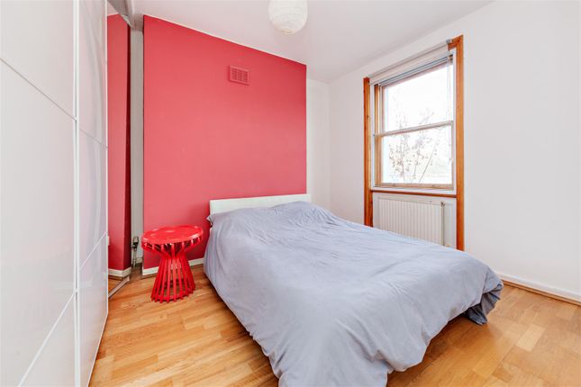 12a, Chalk Farm Road, London photo 5