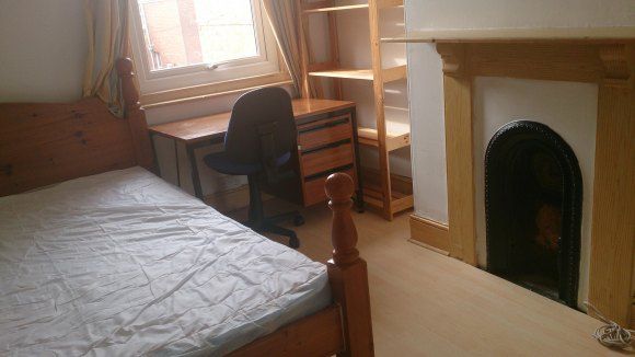 Thumbnail Shared accommodation to rent in Saint Anne's Road, Exeter, Devon