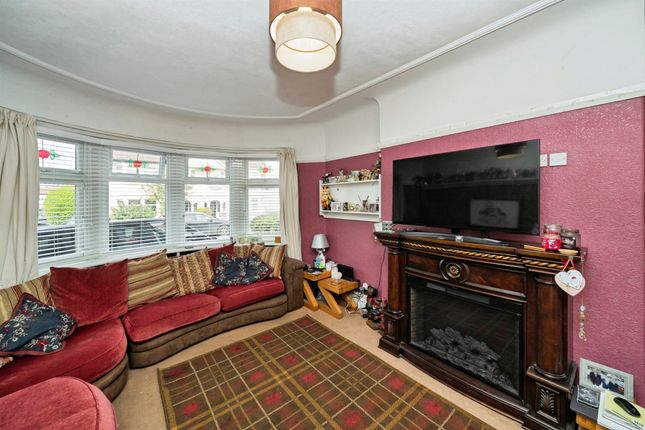 16, Elm Park Road, WALLASEY photo 2
