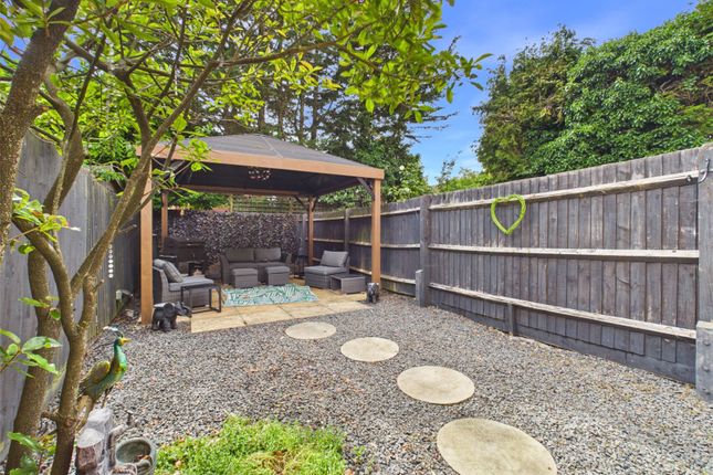 18, Siareys Close, Chinnor photo 2