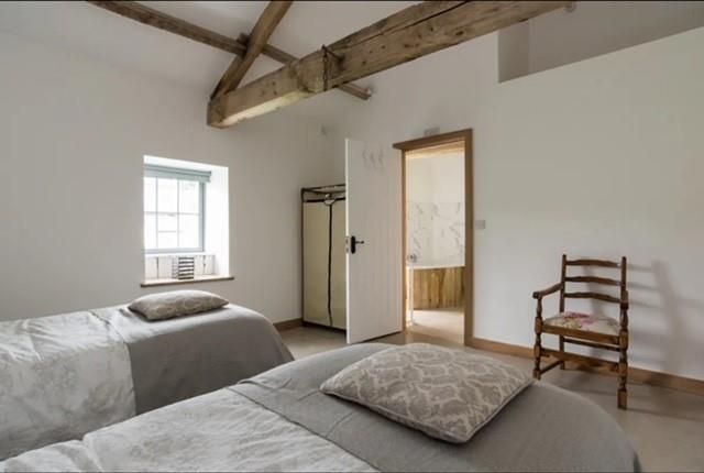 Bed 2 View 2.Jpg