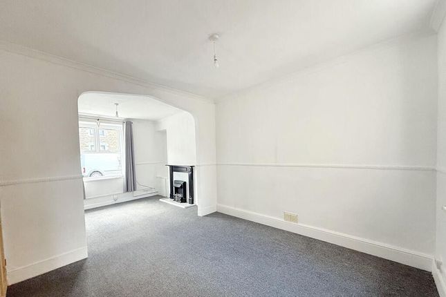 35, New Henry Street, Neath photo 3