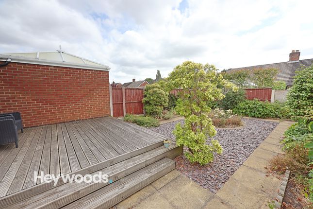 12 Delamere Grove, Stoke-On-Trent photo 4