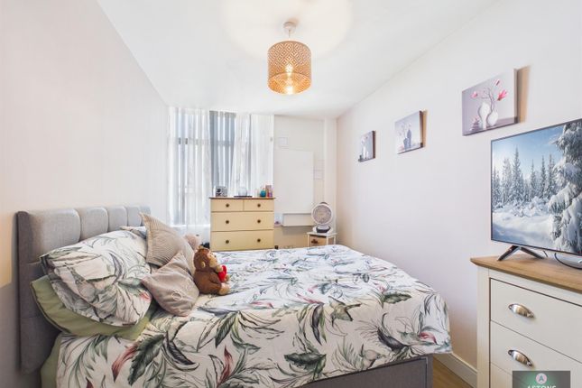 500, First Choice House, London Road, Lowfield Heath photo 4