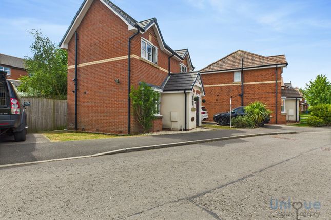 22, Jubilee Gardens, Blackpool photo 2