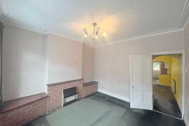 52, Granville Avenue, NOTTINGHAM photo 2