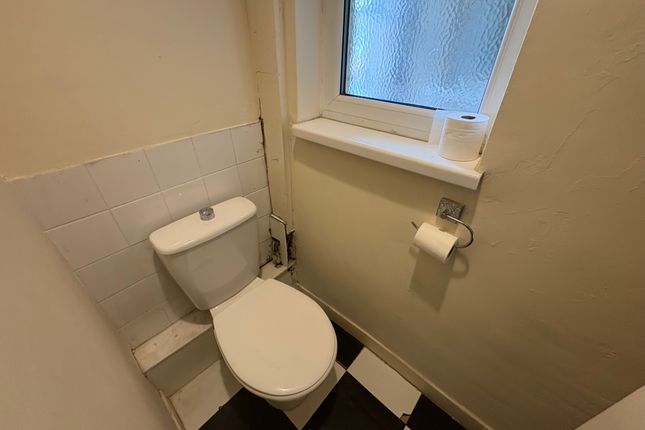 17, Nottingham photo 5