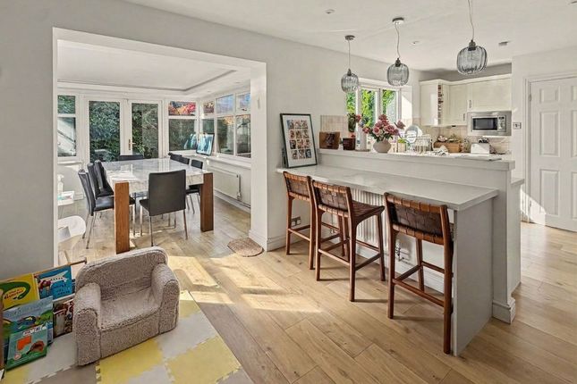 37 Highmeadow, Manchester photo 4