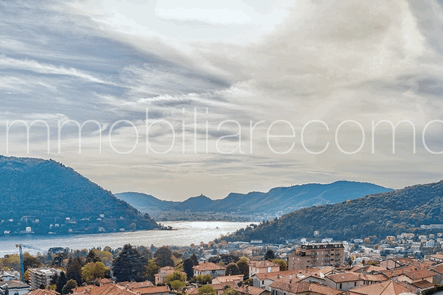 Apartment for sale in Cernobbio, Lake Como, Lombardy, Italy