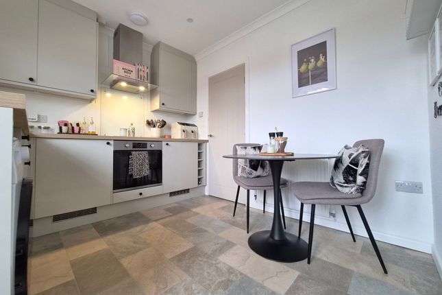 6 Bedale Court Givendale Road, Scarborough photo 2